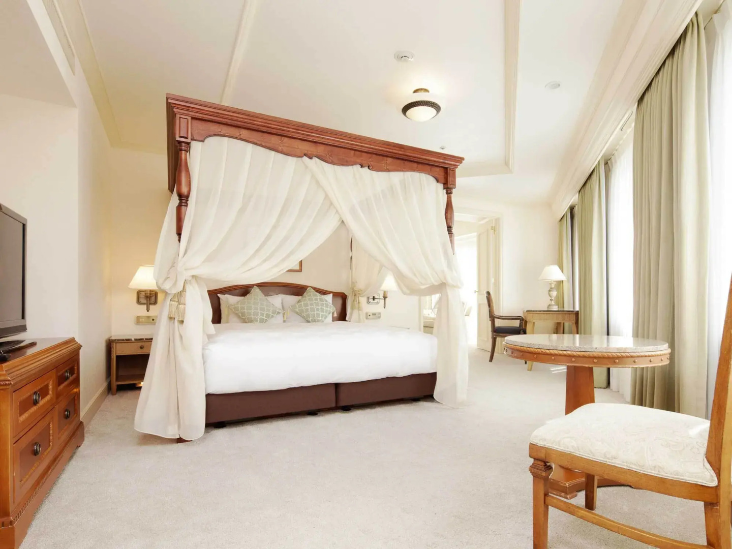 Sendai Royal Park Hotel