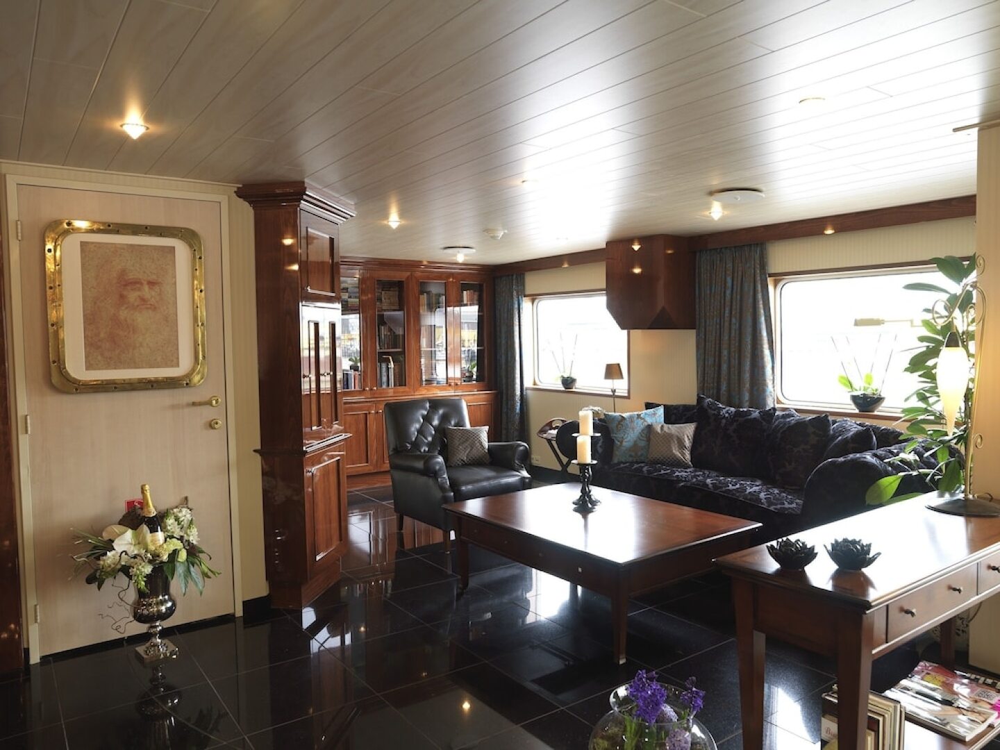 Crossgates Hotelship 3 Star Hafen Neuss