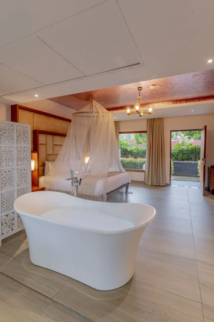 Saya Grand Resort By Treat Thane