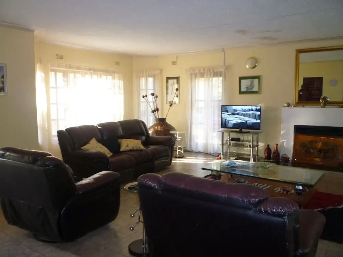 Daisy Executive Lodge