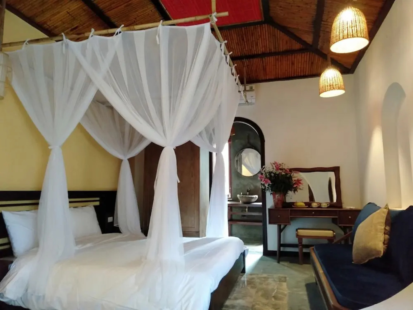 Mai Chau Rustic Home