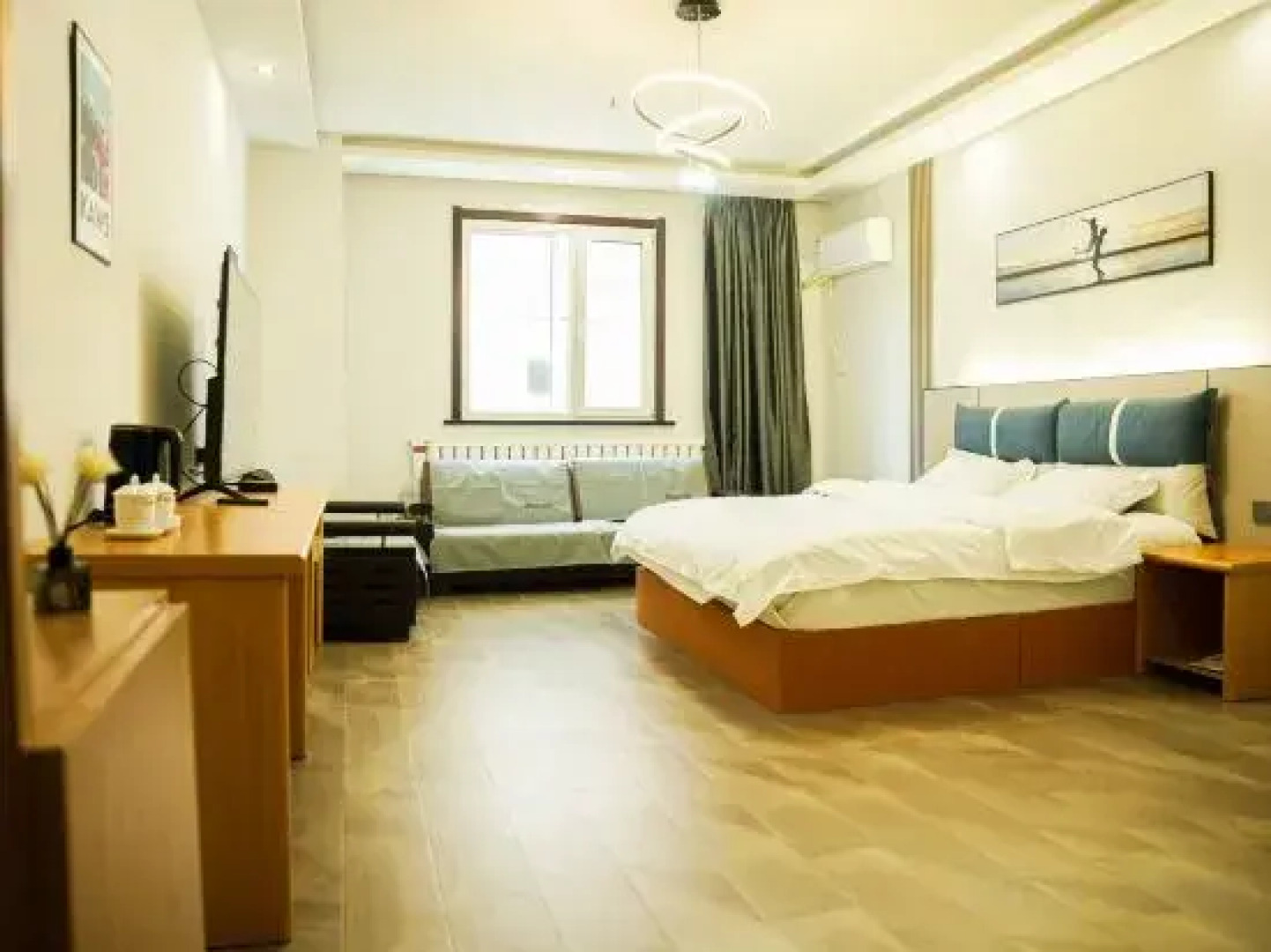 Futeng Wangluo Business Hotel