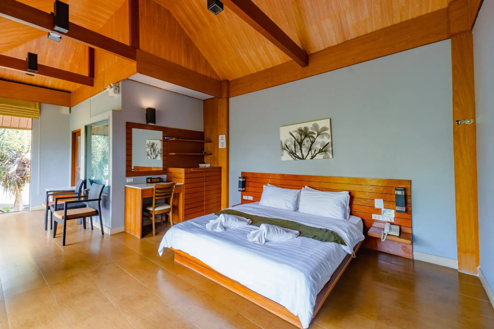 The Grace Amphawa Resort