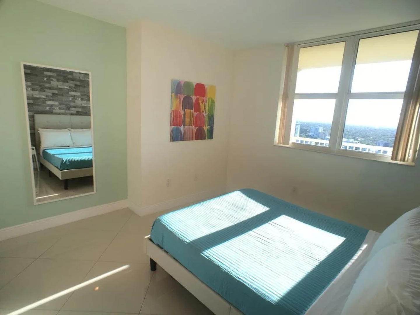 Miami 4Days - One Broadway