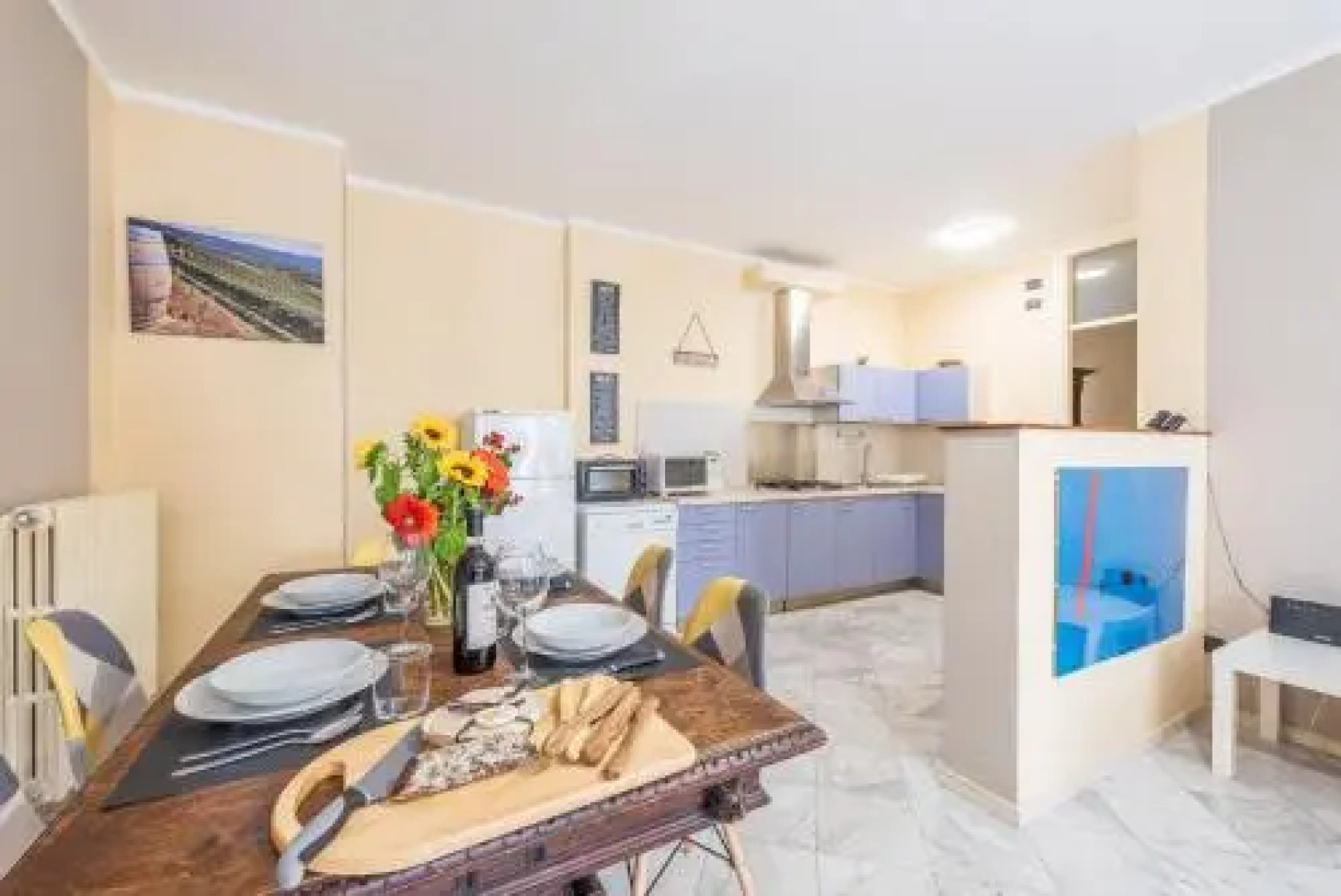 Il terrazzo e l'appartamento diVino