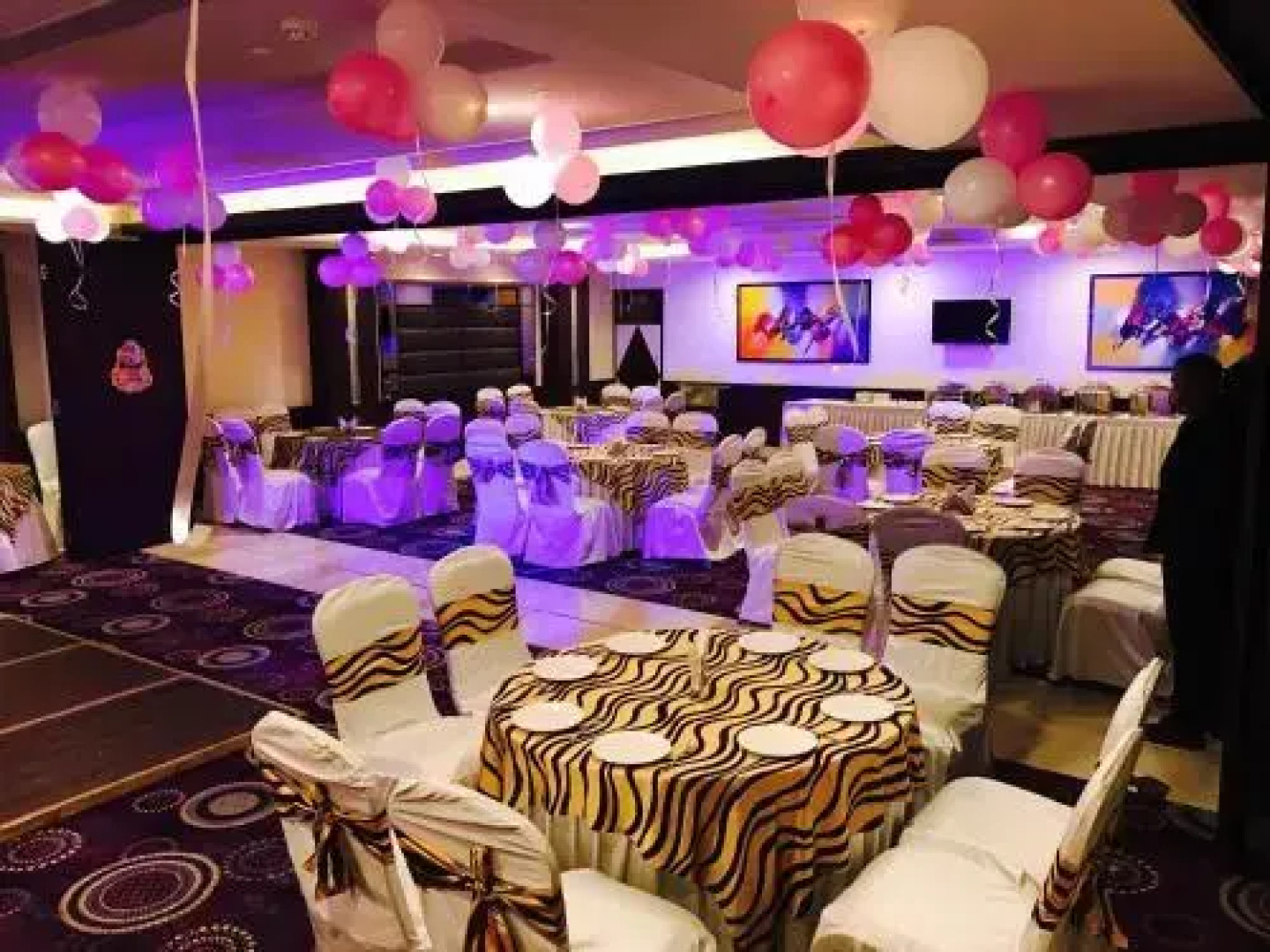 Hotel Imperia Suites