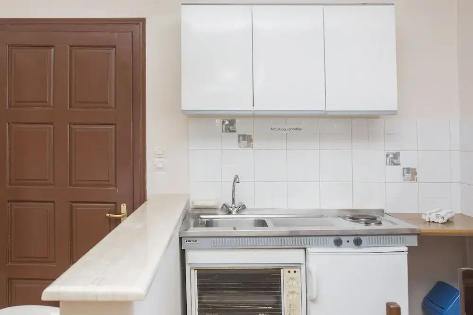 Nikolouzos Sunny Estate