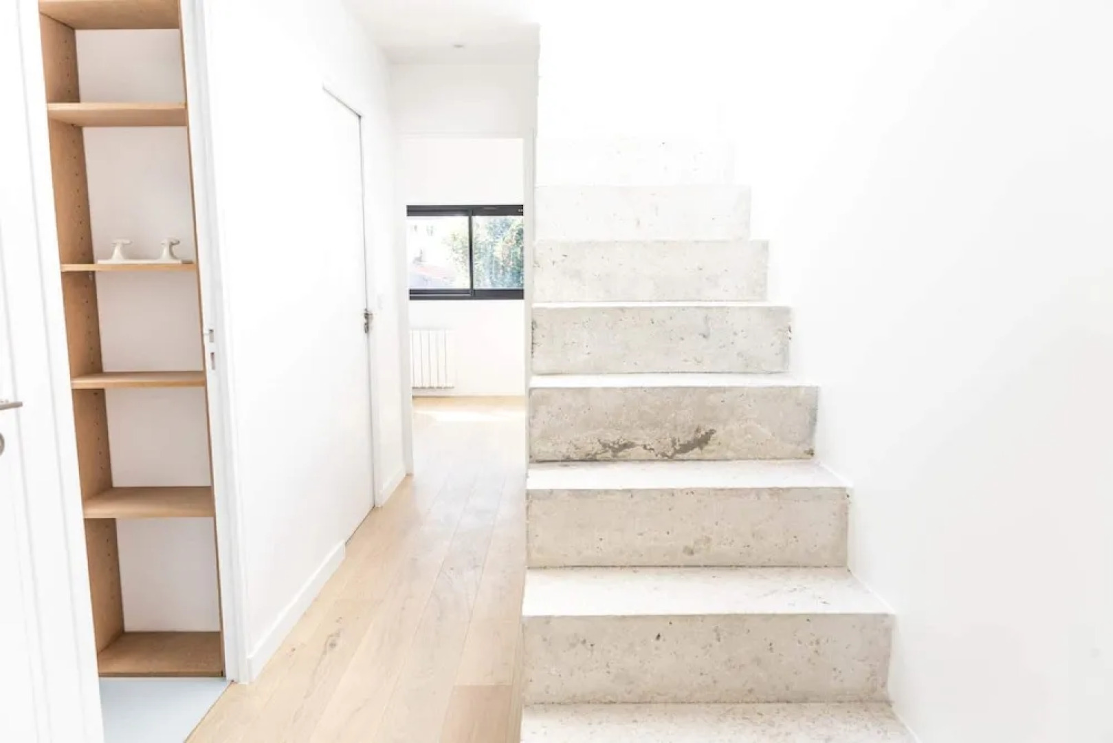 Loft With 4 Bedrooms, Terrace, Very Close to Paris