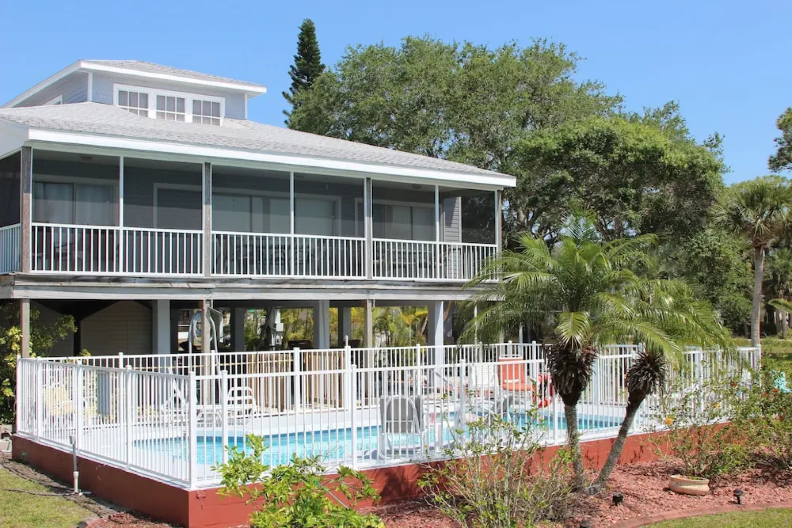 Englewood Lighthouse Resort