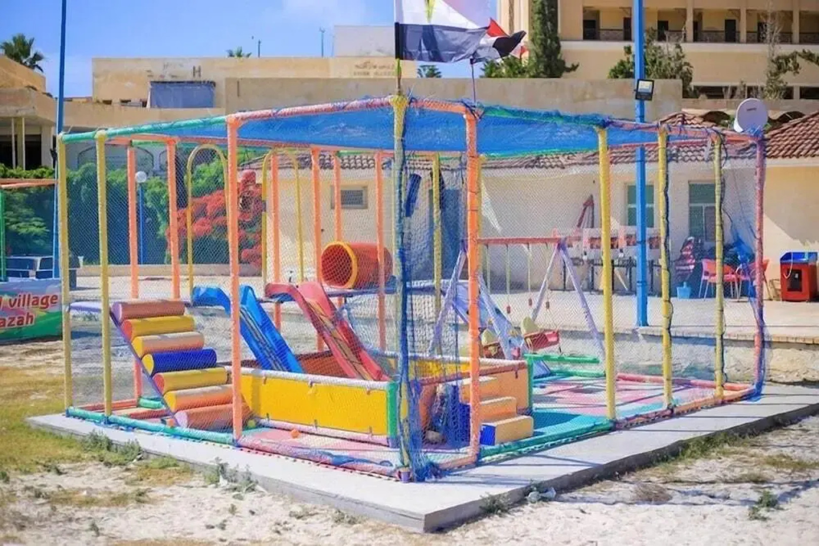 Plan B El Montazah Hotel