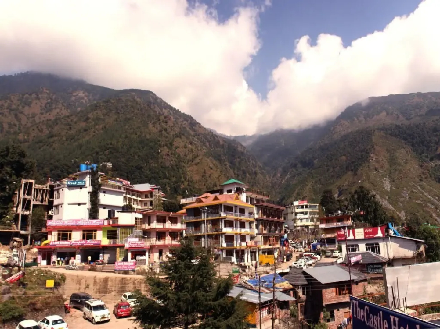 OYO 9648 Hotel Morainic Hills