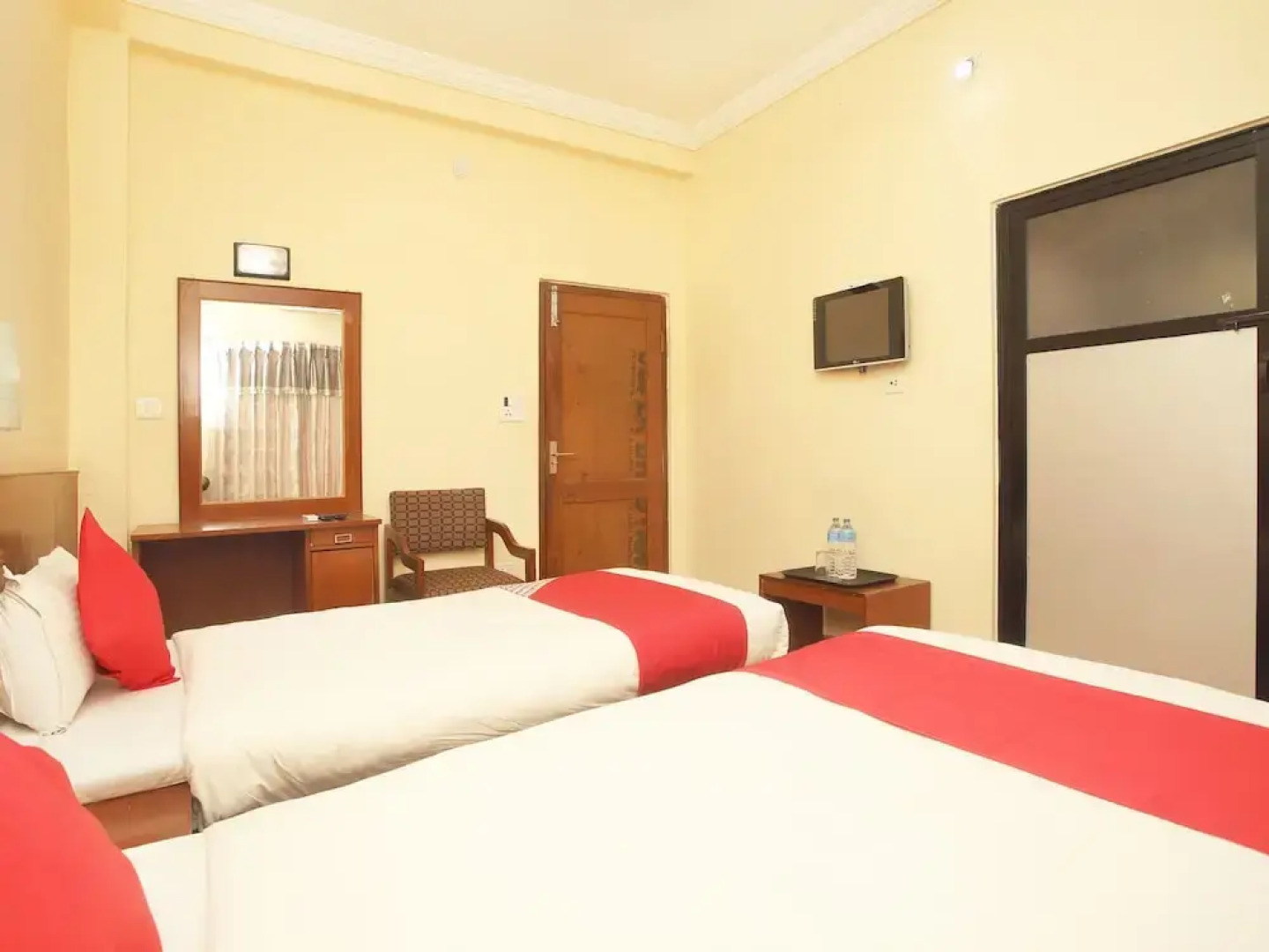 OYO 731 Hotel Peace Zone