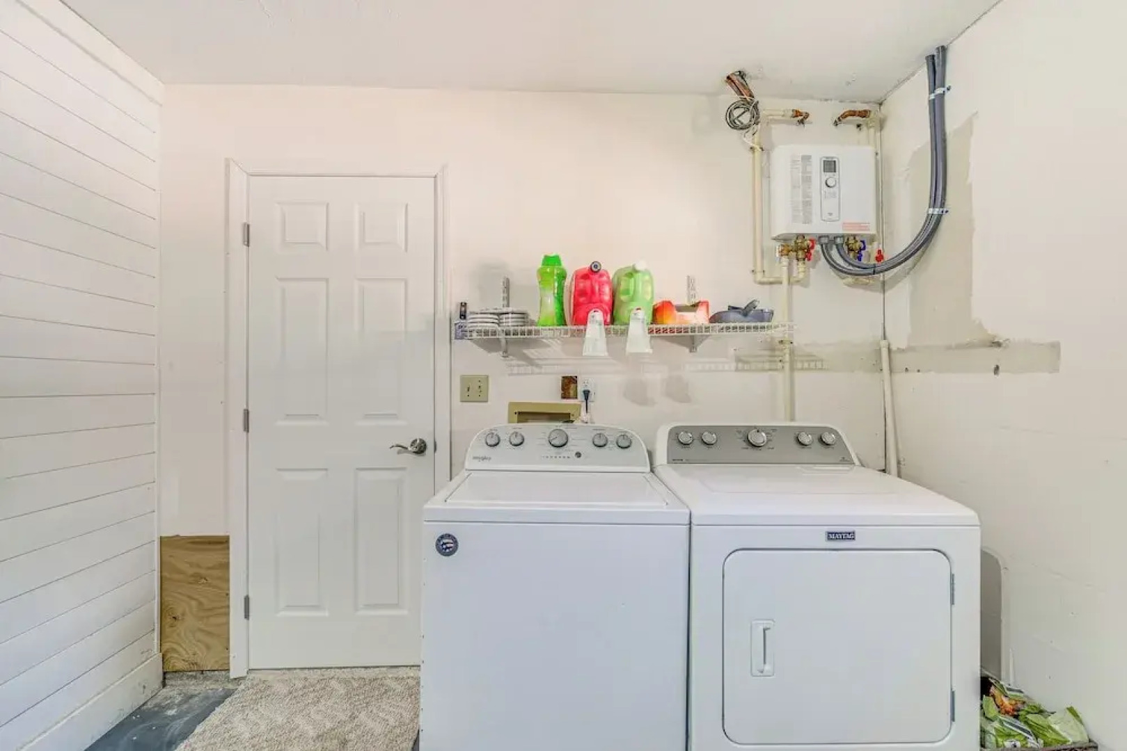 Riverfront Home With Private Dock, Fire Pit!