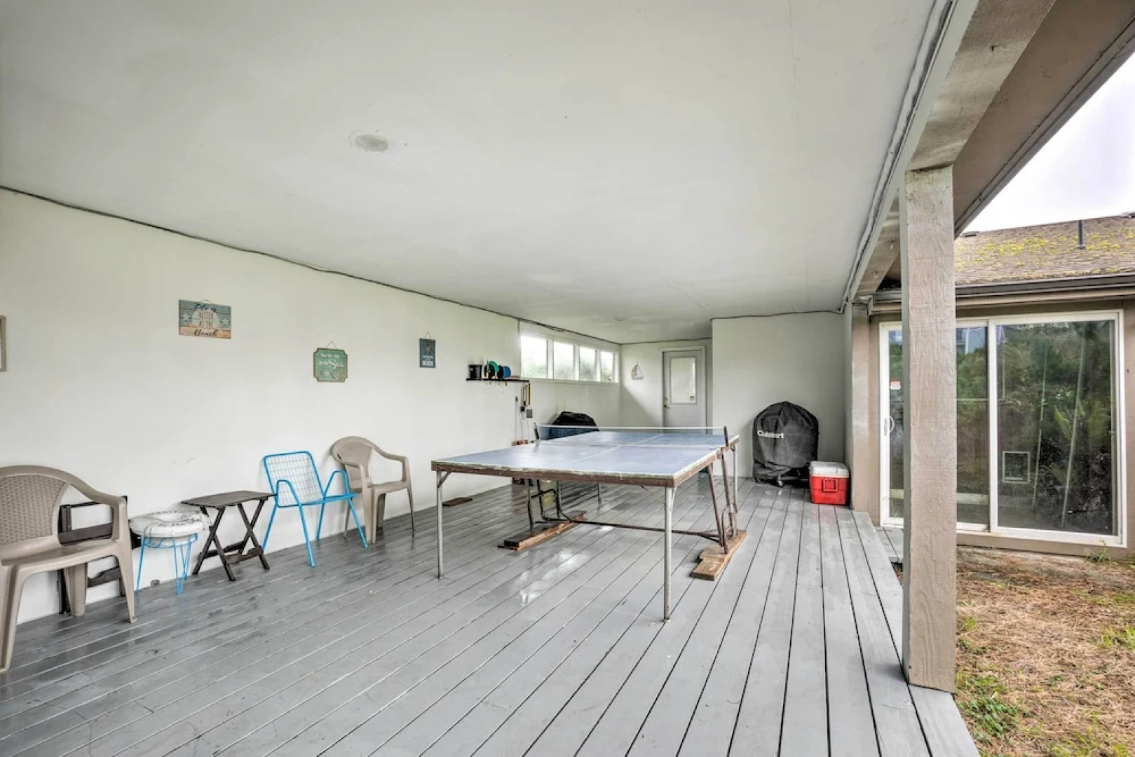 Serenity By The Sea - Chic Oceanfront Home w/ Deck