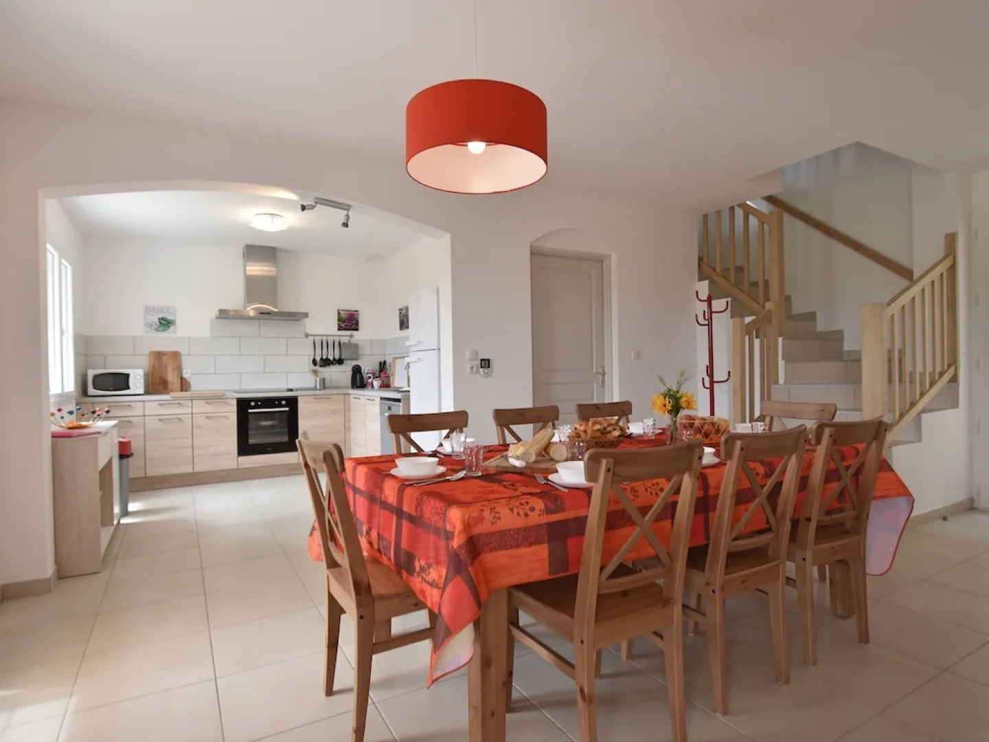 Villa With Guest House, 2 Swimming Pools, and Wide View