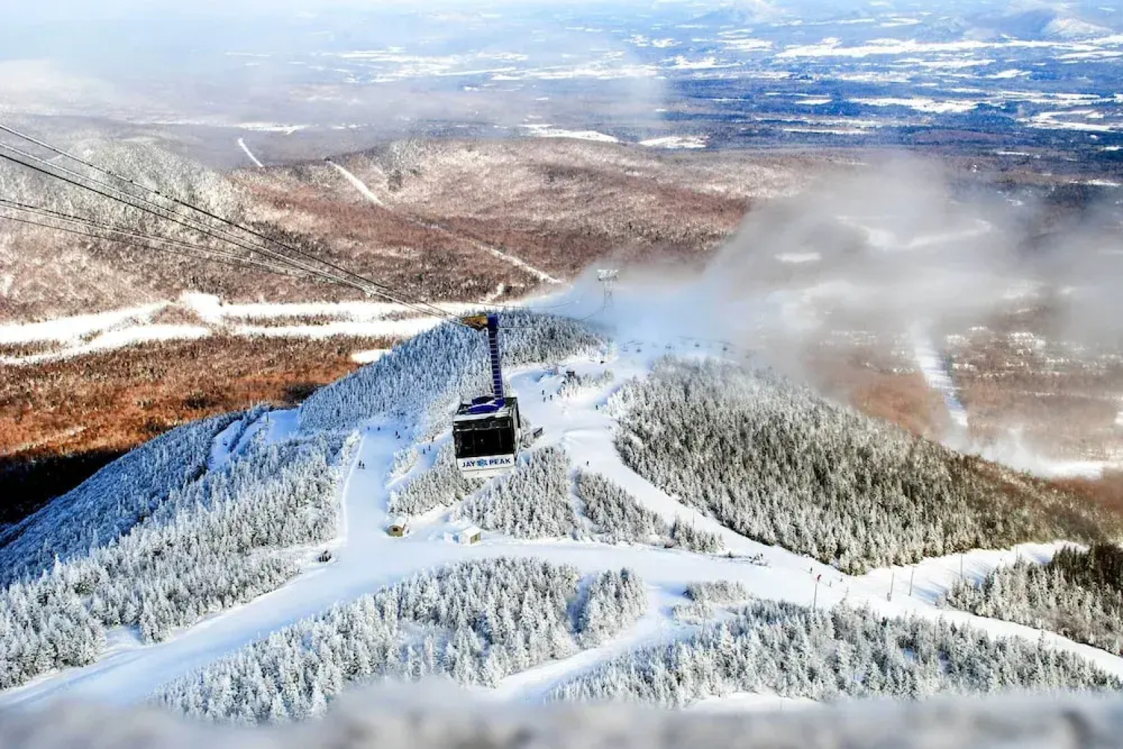 Inviting Ski-in/ski-out Condo at Jay Peak Resort!