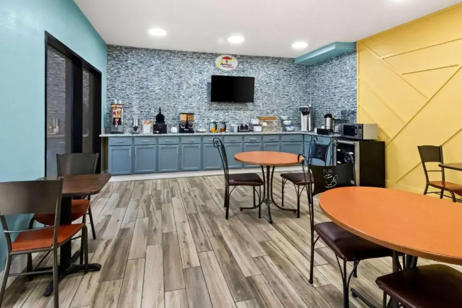 Super 8 Vandalia/Dayton International Airport