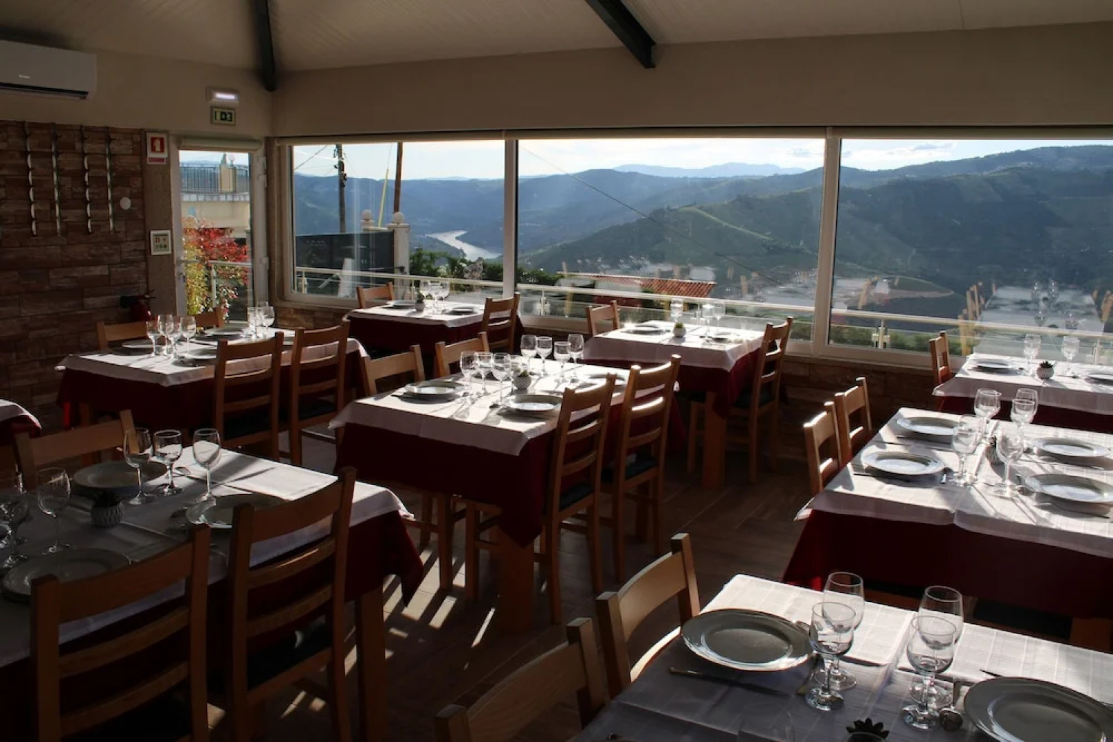 Socalcos Do Douro House