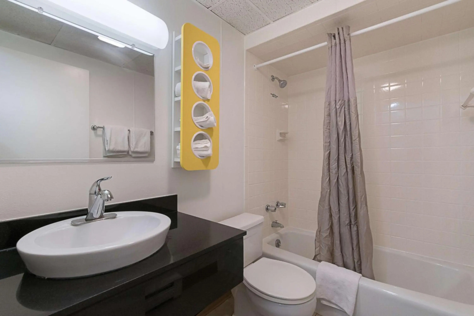 Motel 6 Frackville, PA