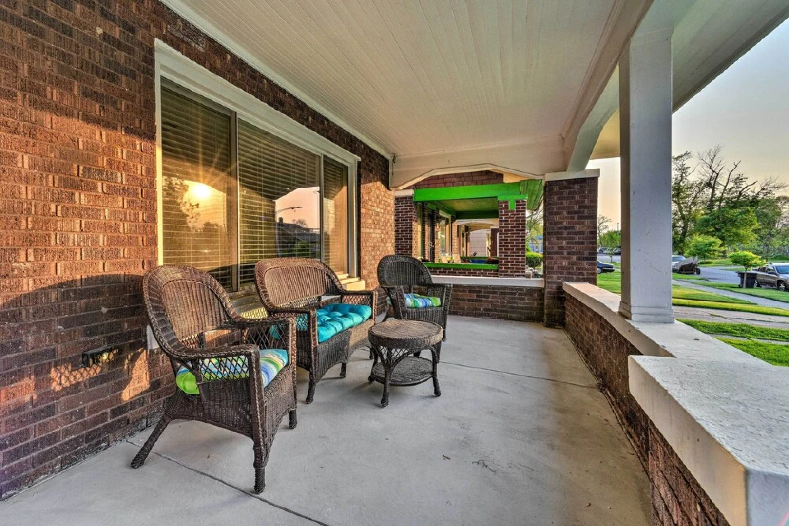 Elegant Detroit Home w/ Yard ~ 5 Mi to Dtwn!