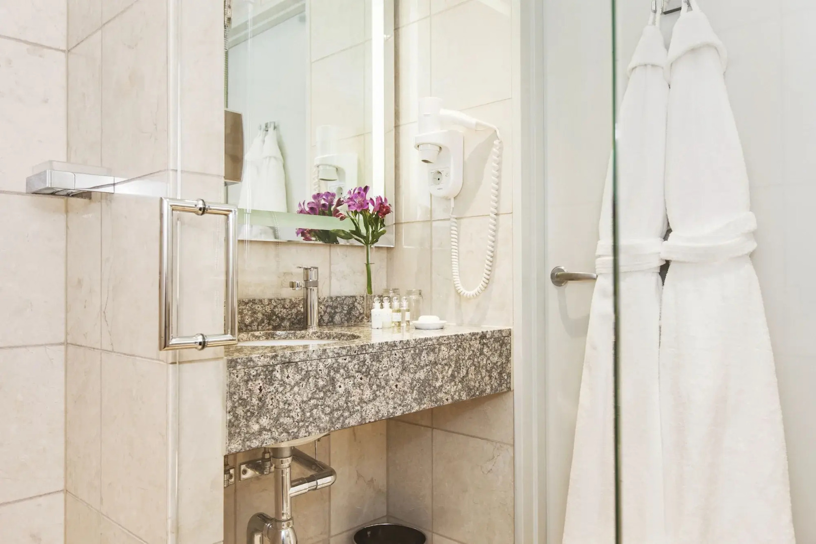 Elite Eden Park Hotel