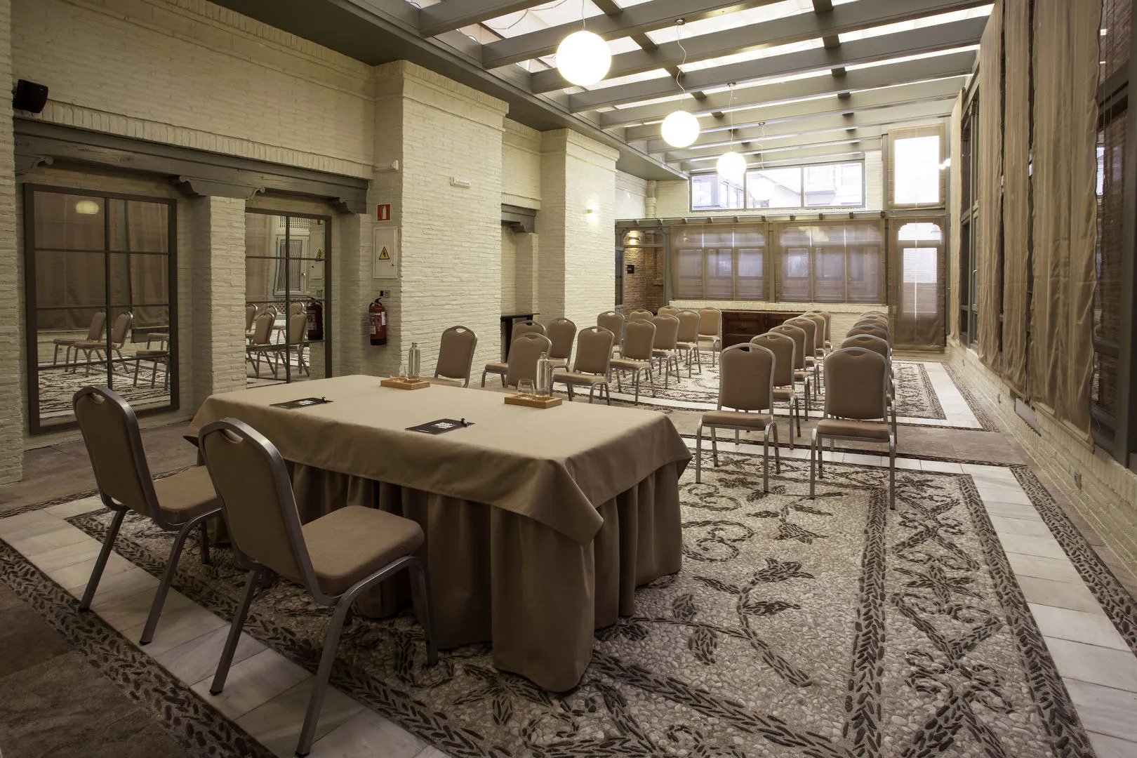 Vincci Albayzin Hotel