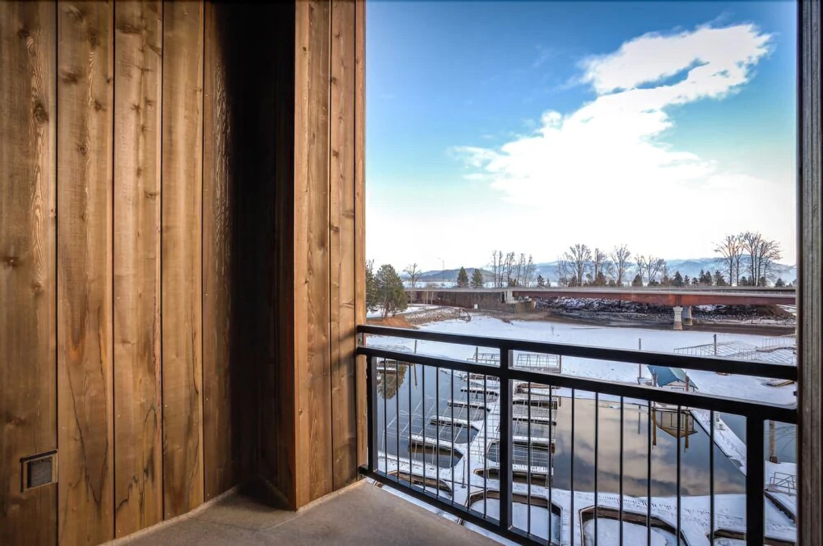 Scl-402 The Good Life