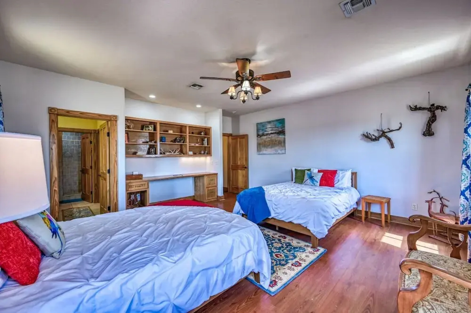 Charming Country Home With Hot Tub & Fire Pit!