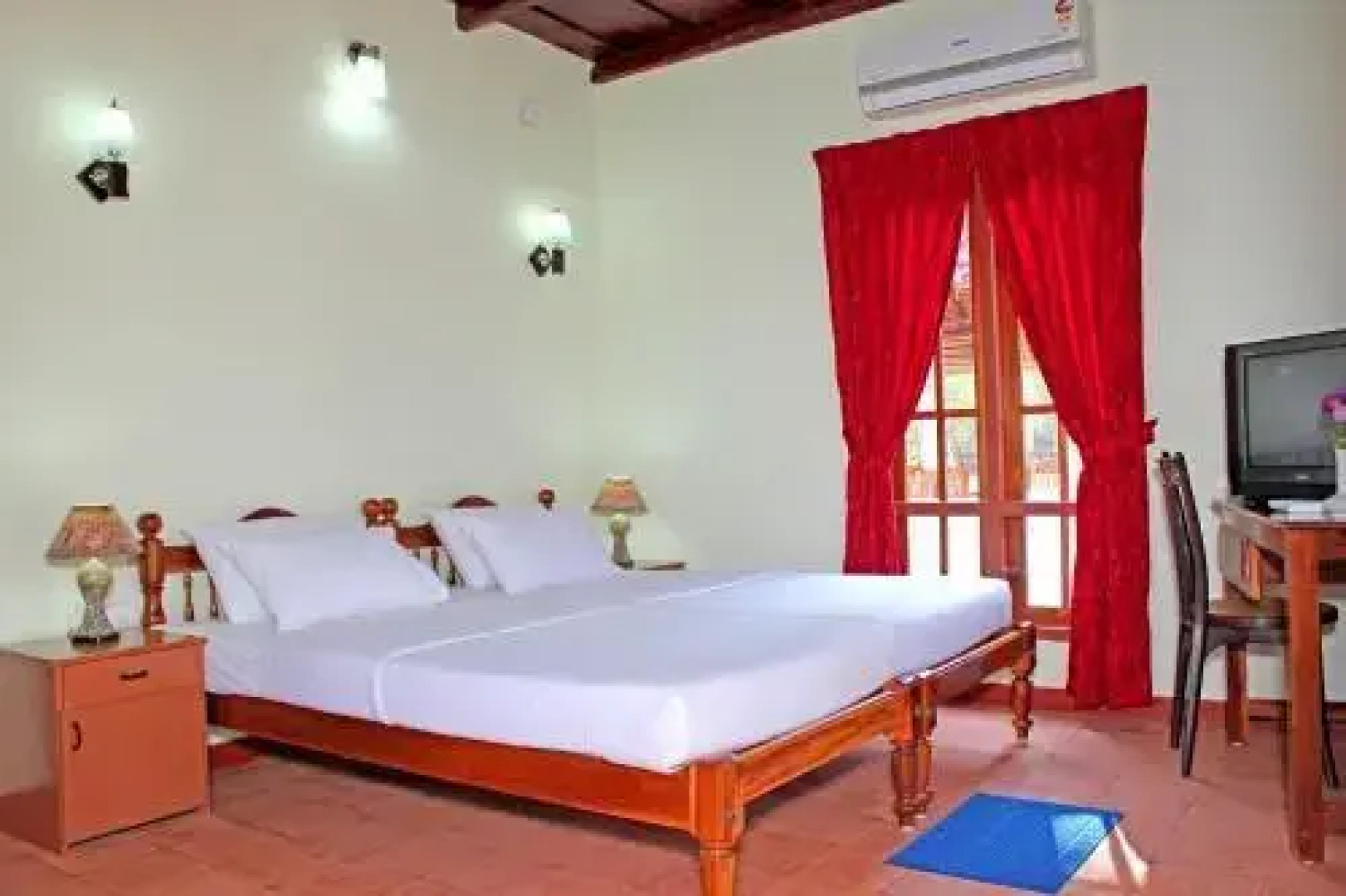 Breeze Backwater Homes - Homestay & Resort