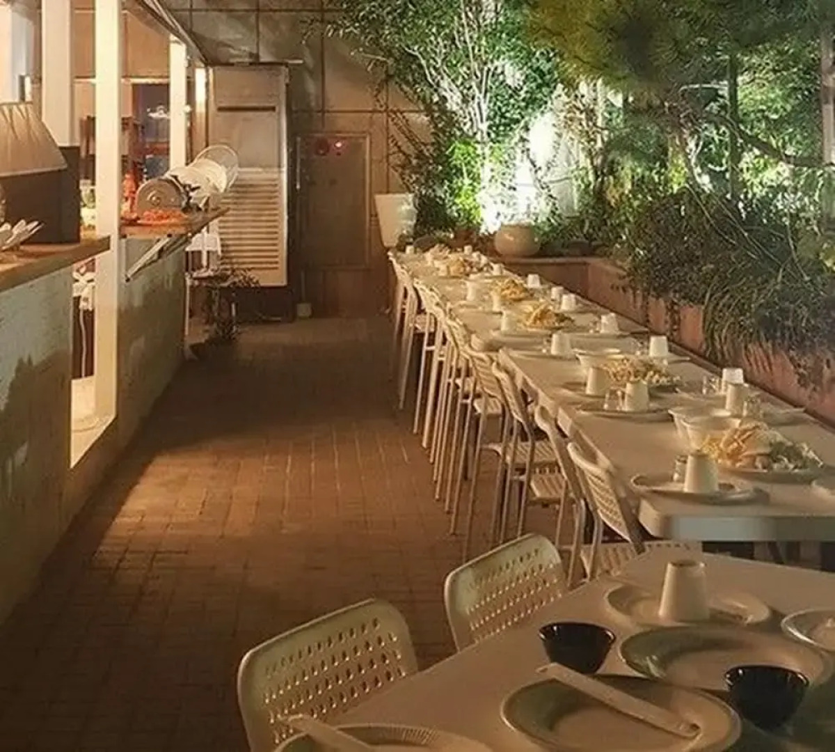 Rooftop Party Guesthouse - Hostel