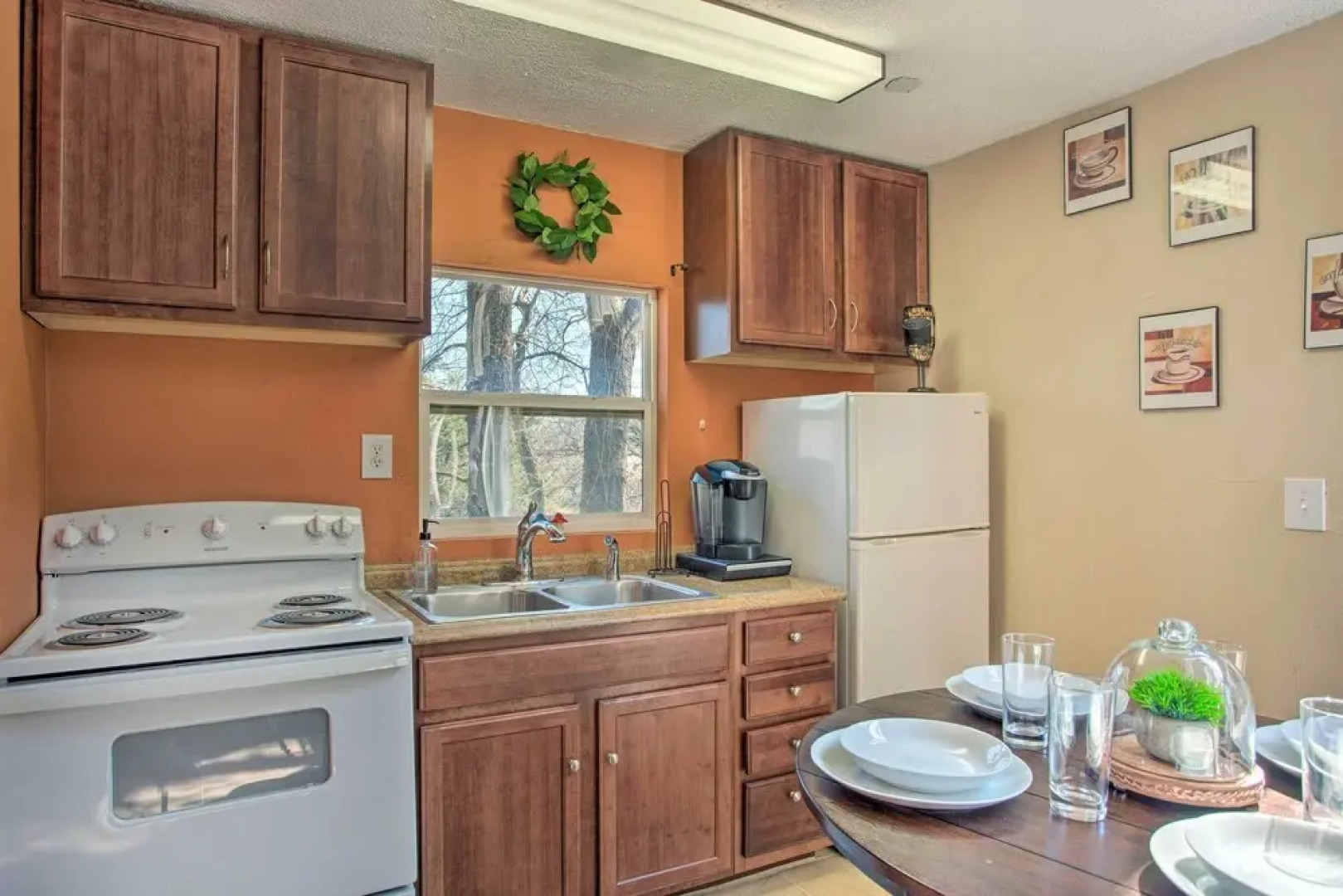 Pottsboro Home < Half-mi to Lake Texoma!