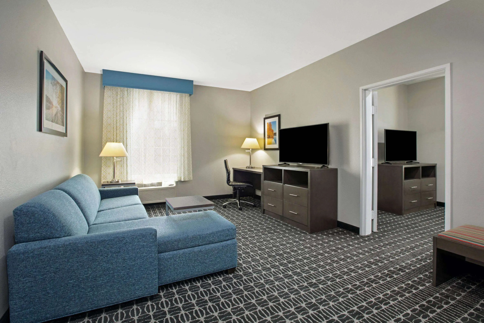 La Quinta Inn & Suites by Wyndham Sulphur Springs