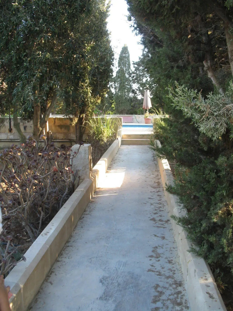 Ta' Bertu Host Family Bed & Breakfast