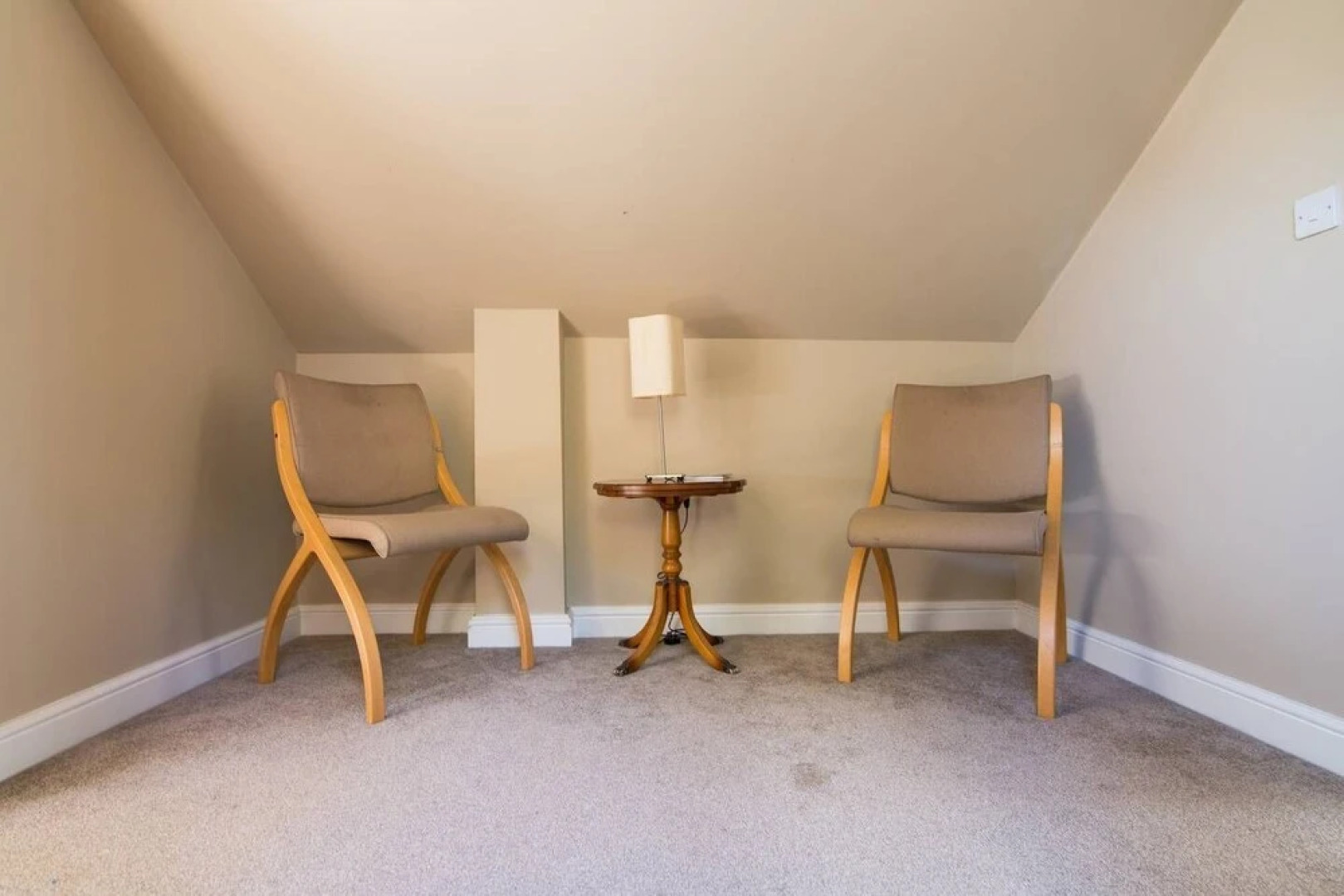 Super Spacious Barn Conversion With Free Wifi, Netflix Fireplace