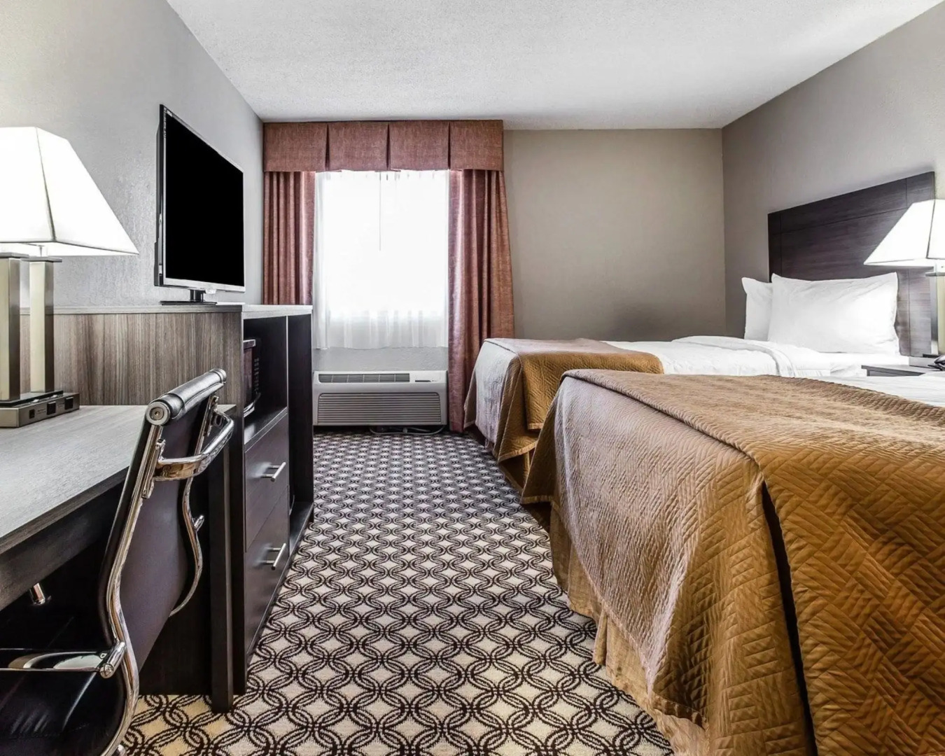 Quality Inn & Suites Columbia