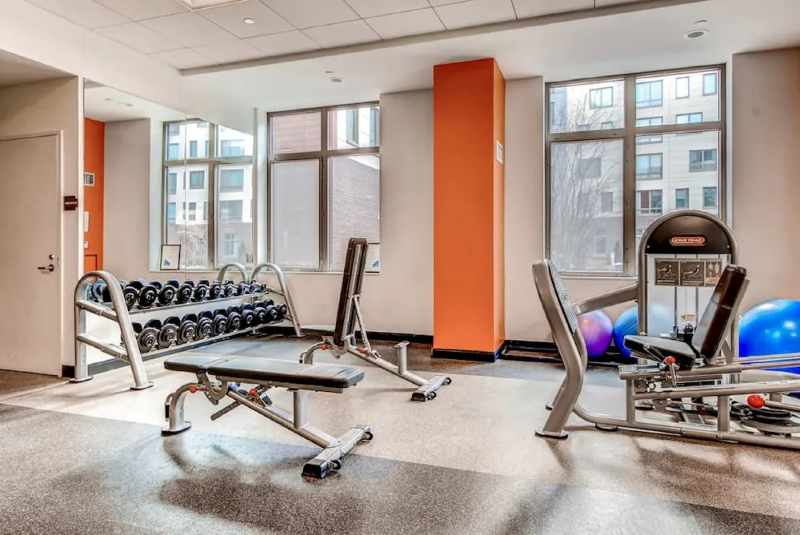 Global Luxury Suites at Kendall Square