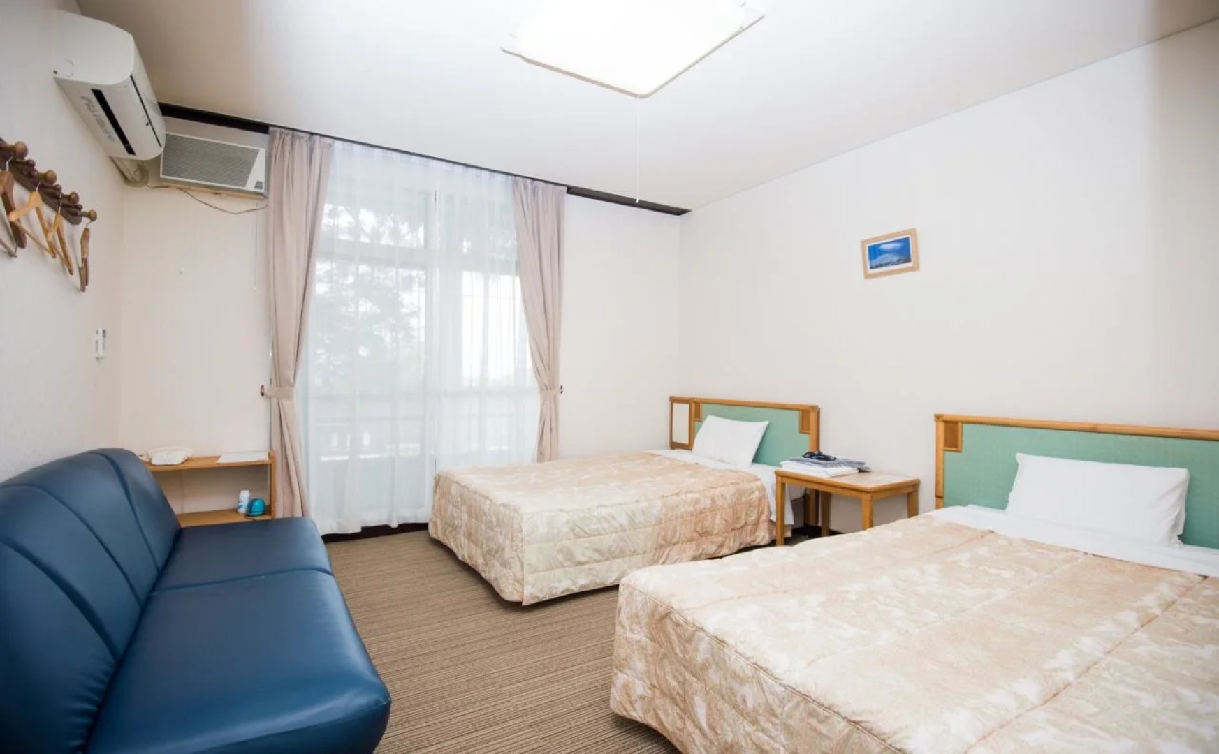 YMCA International Youth Center TOZANSO