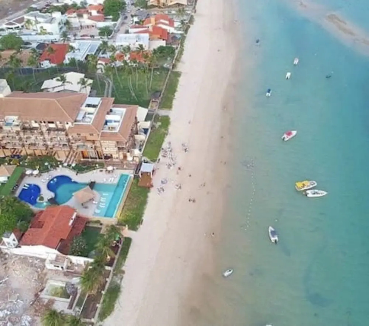 Cobertura Beira-Mar c/ Piscina Privativa – Barra Bali 417