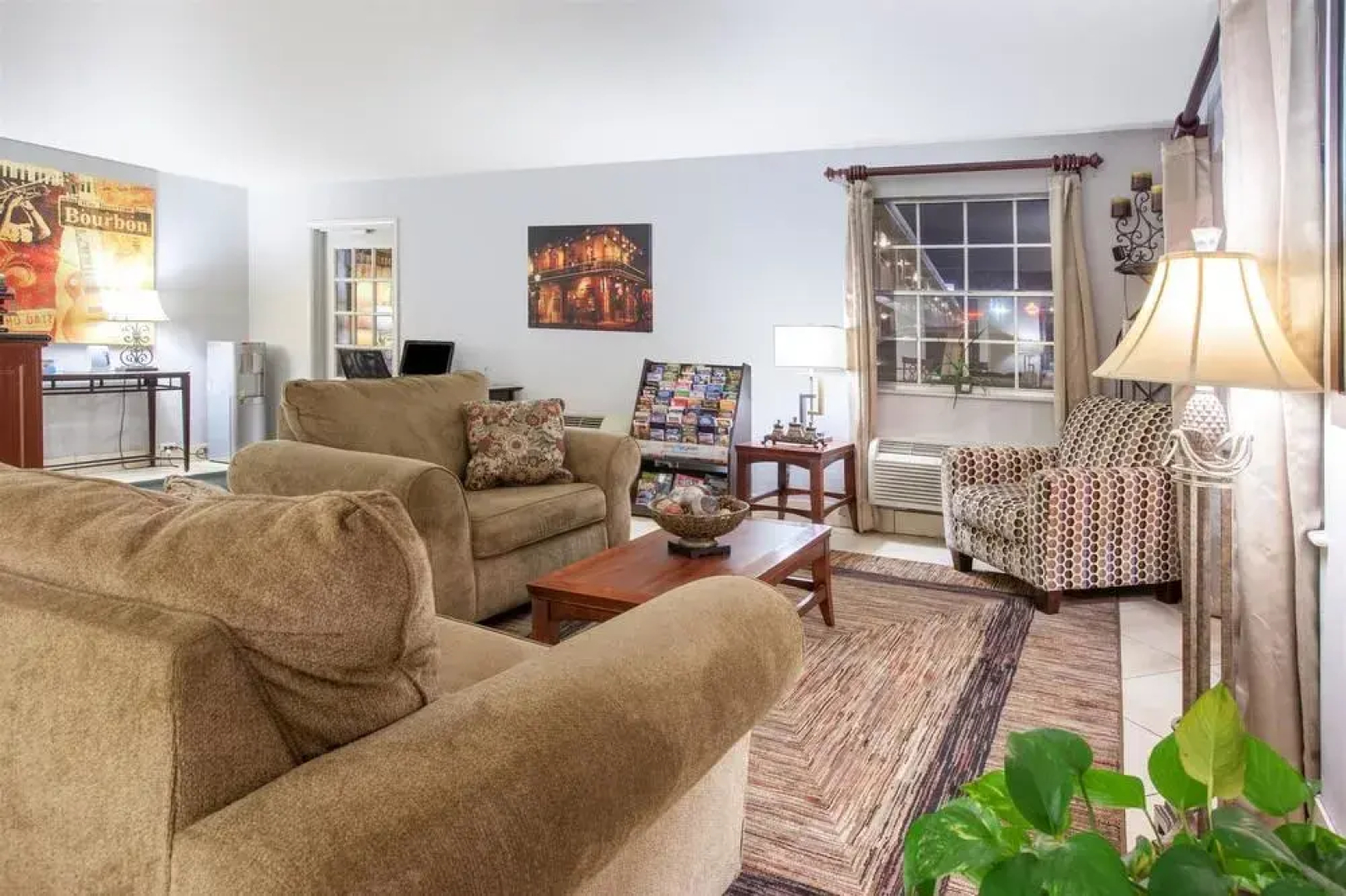 Super 8 By Wyndham Monroe West