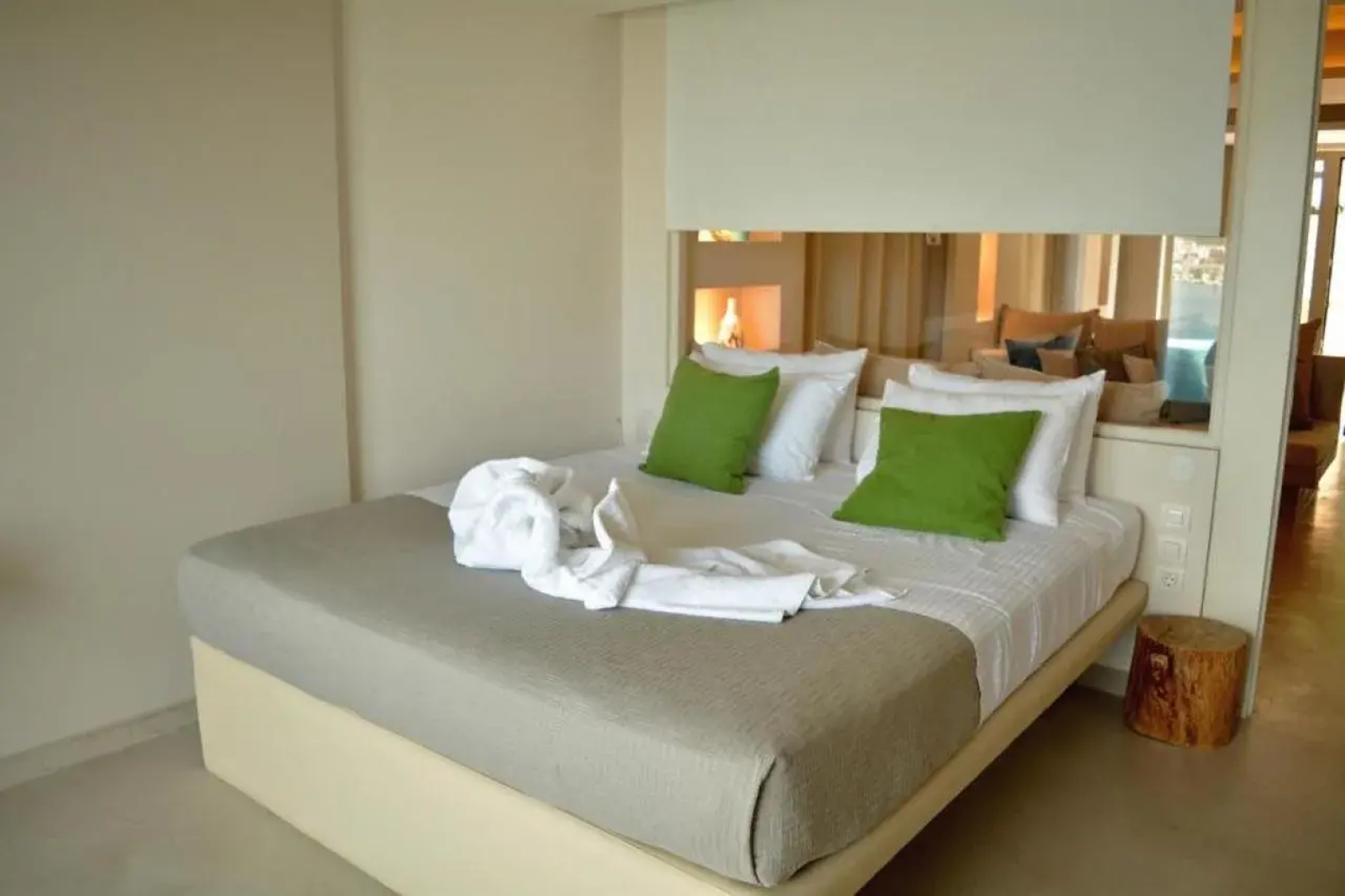 Core Luxury Suites