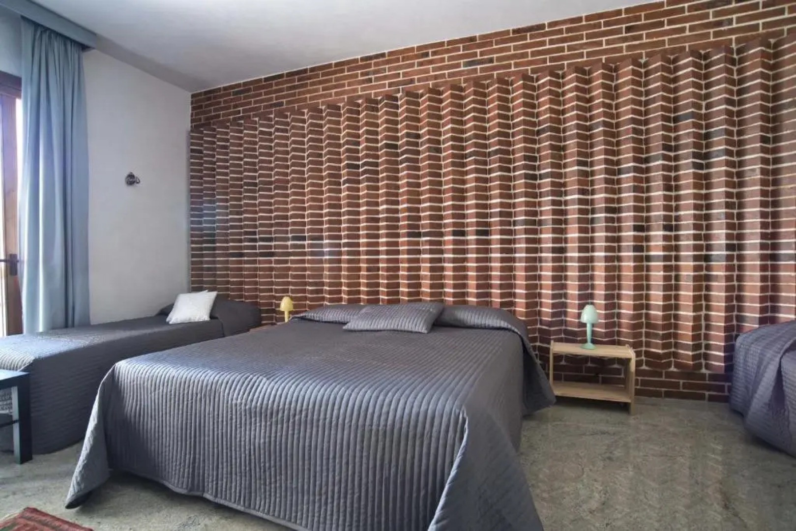 Relais Chiesa Madre Rooms and Apartments