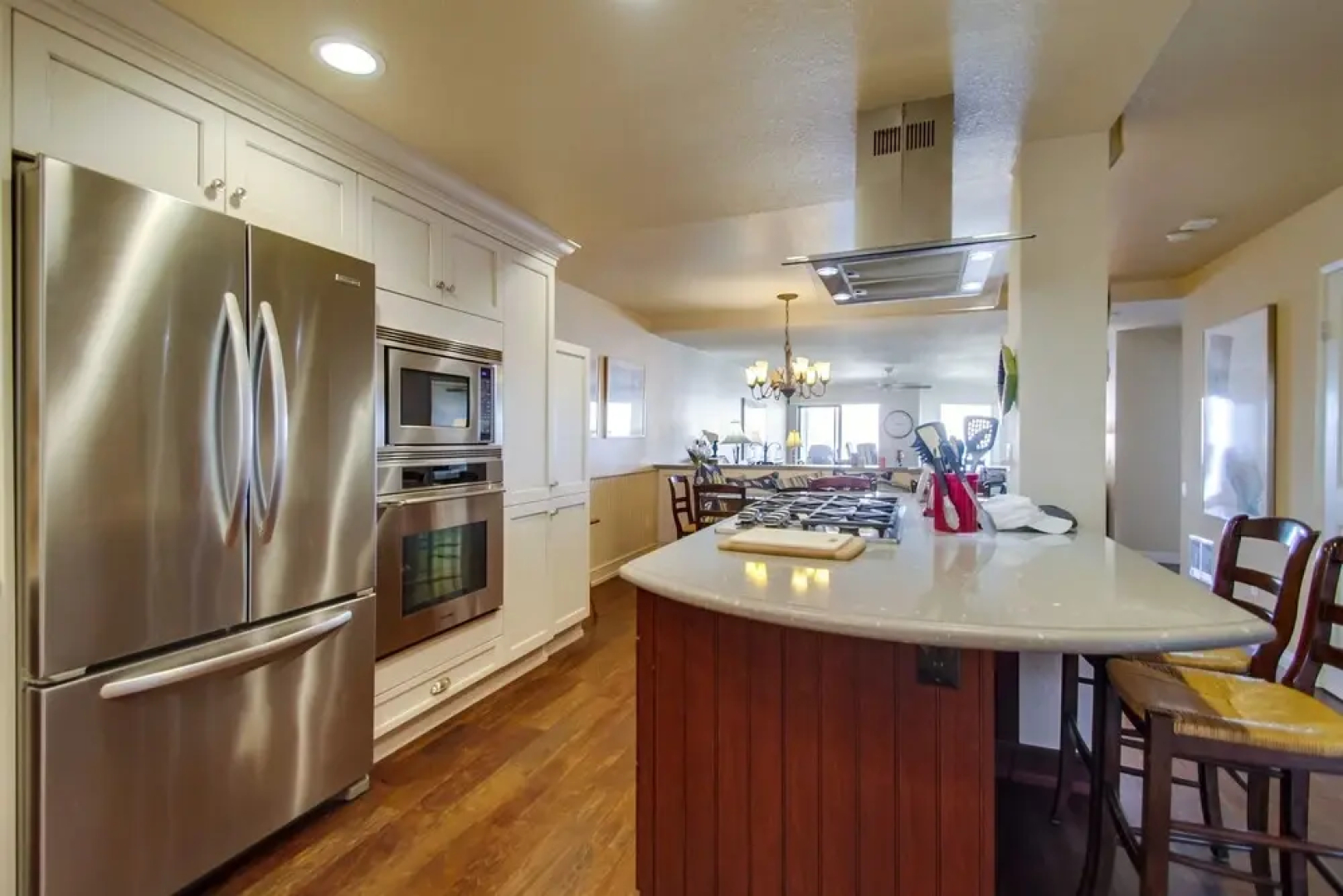 Gorgeous Ocean View Condo with Pool & Spa SURF9 by RedAwning