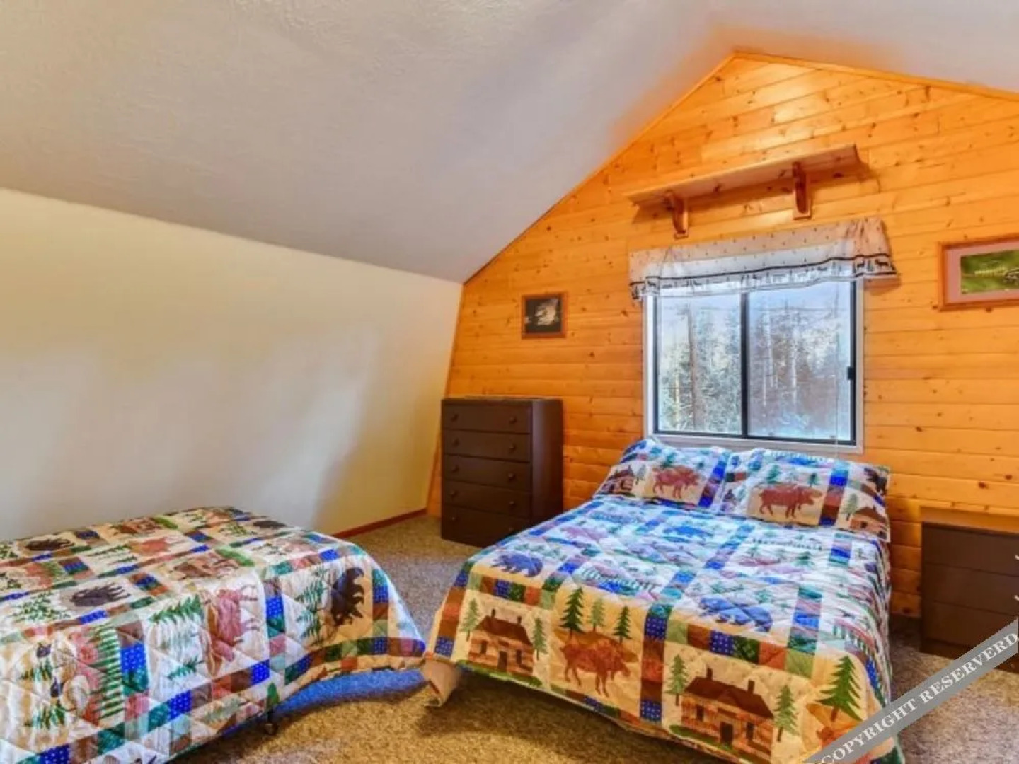 The Pit Stop Sleeps upto 10 people by RedAwning