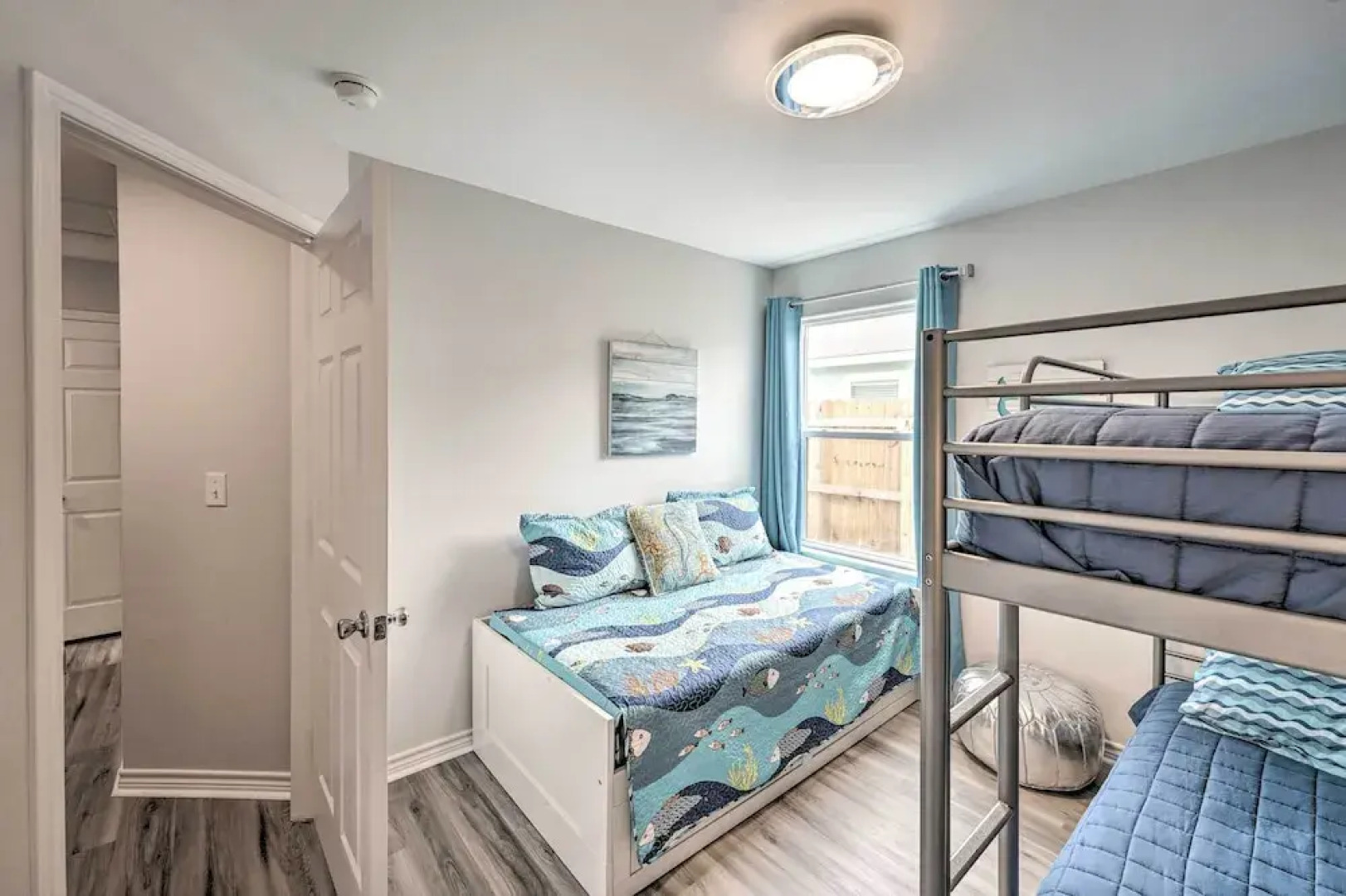 2 Mi to Boating: 'RR Sea House' in Aransas Pass!