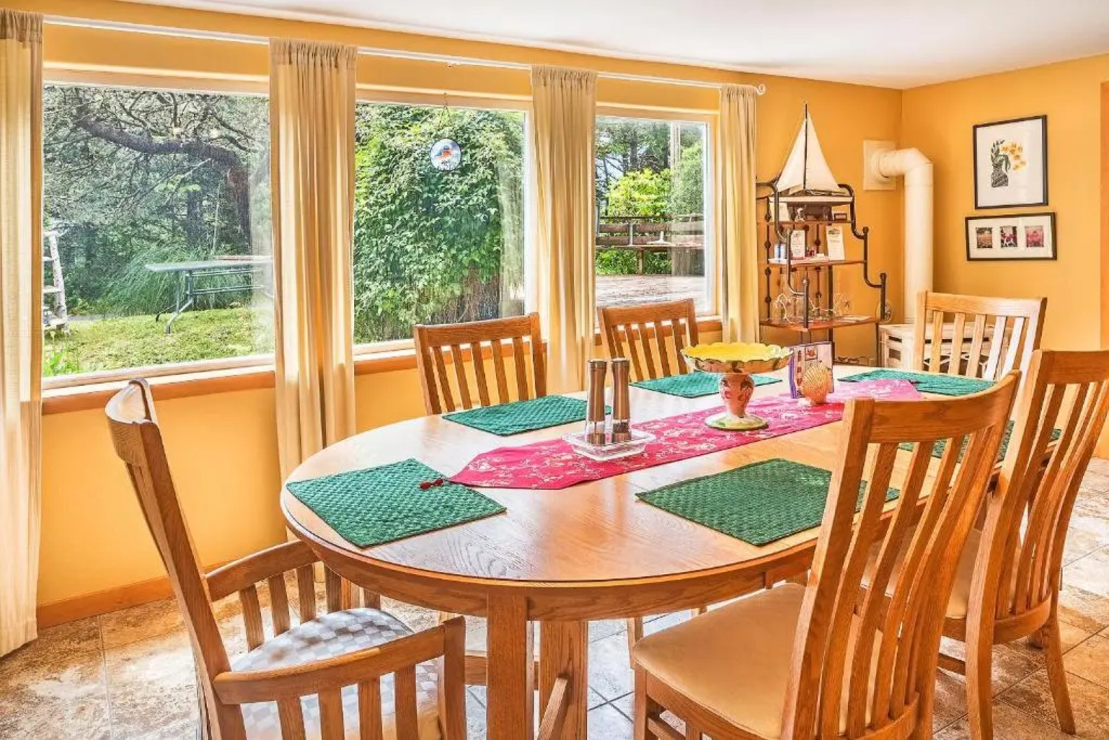 Dragonfly Cabin Westport Wonderful