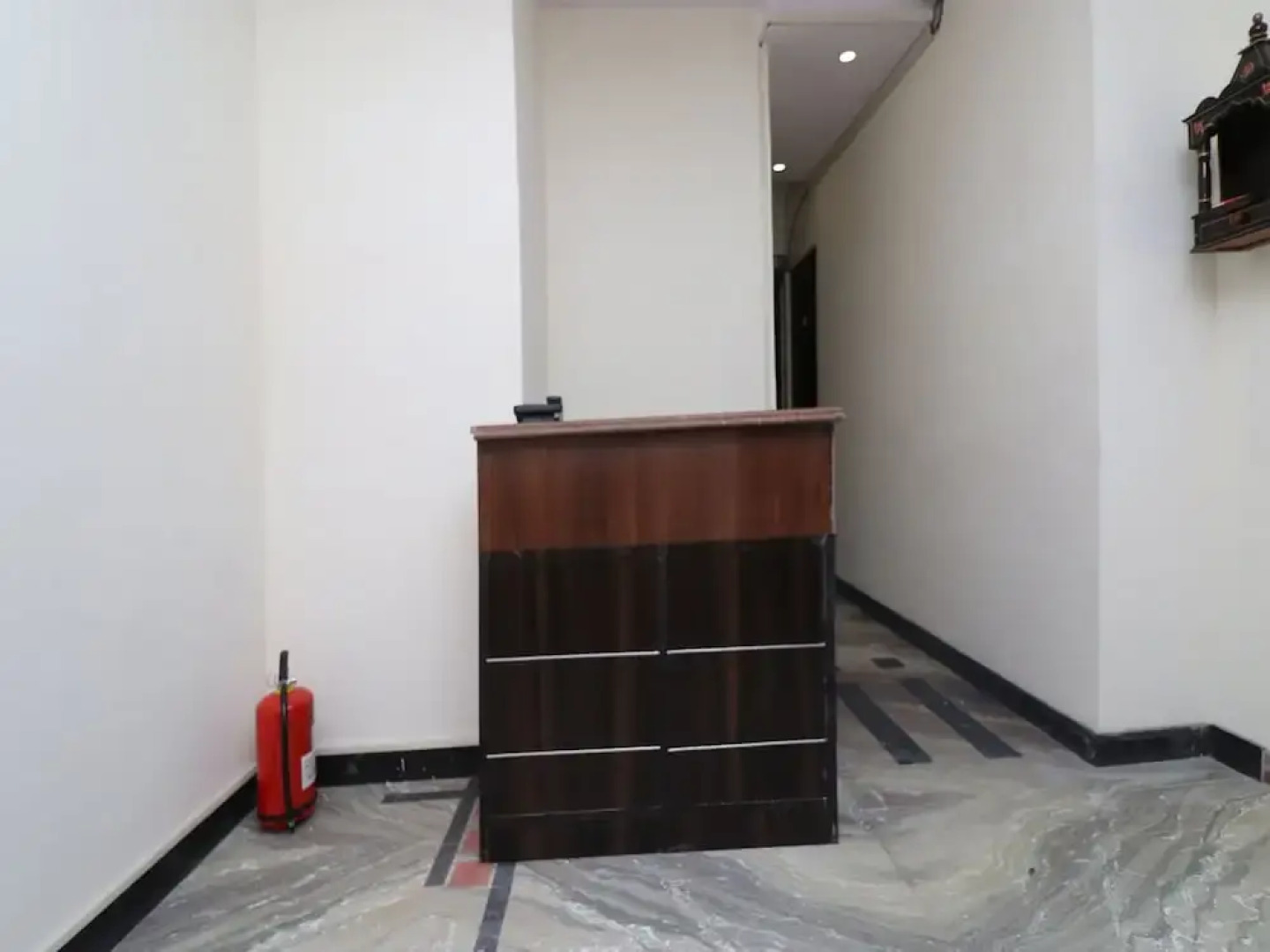 OYO 49758 Hotel Royal Harbour