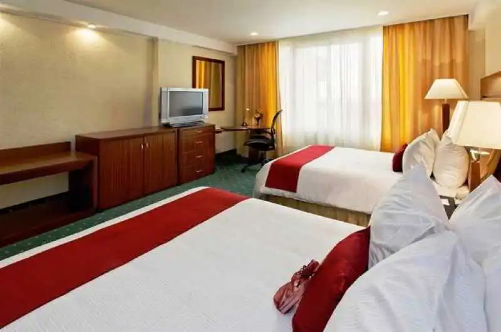 Crowne Plaza - Maruma Hotel & Casino