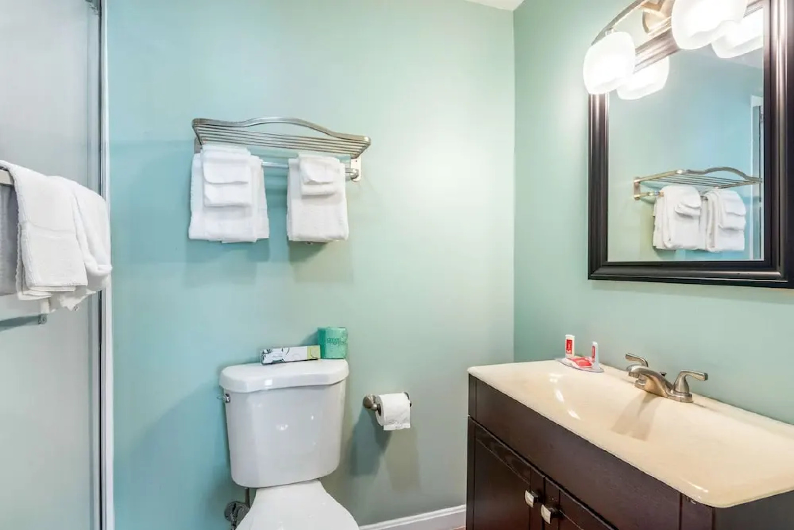 Econo Lodge Inn & Suites Lincoln