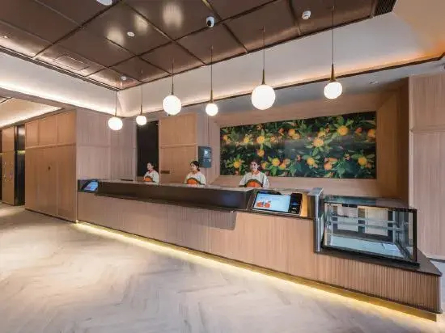 Orange Hotel (Shache Food Street Pedestrian Street)