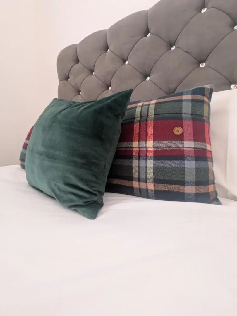 Charming Newcastle Home With Garden, Perfect for Families & Contractors